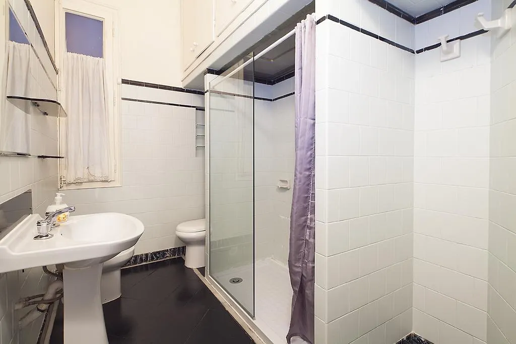 Plaza Catalunya Guest House Barcelona 3*,